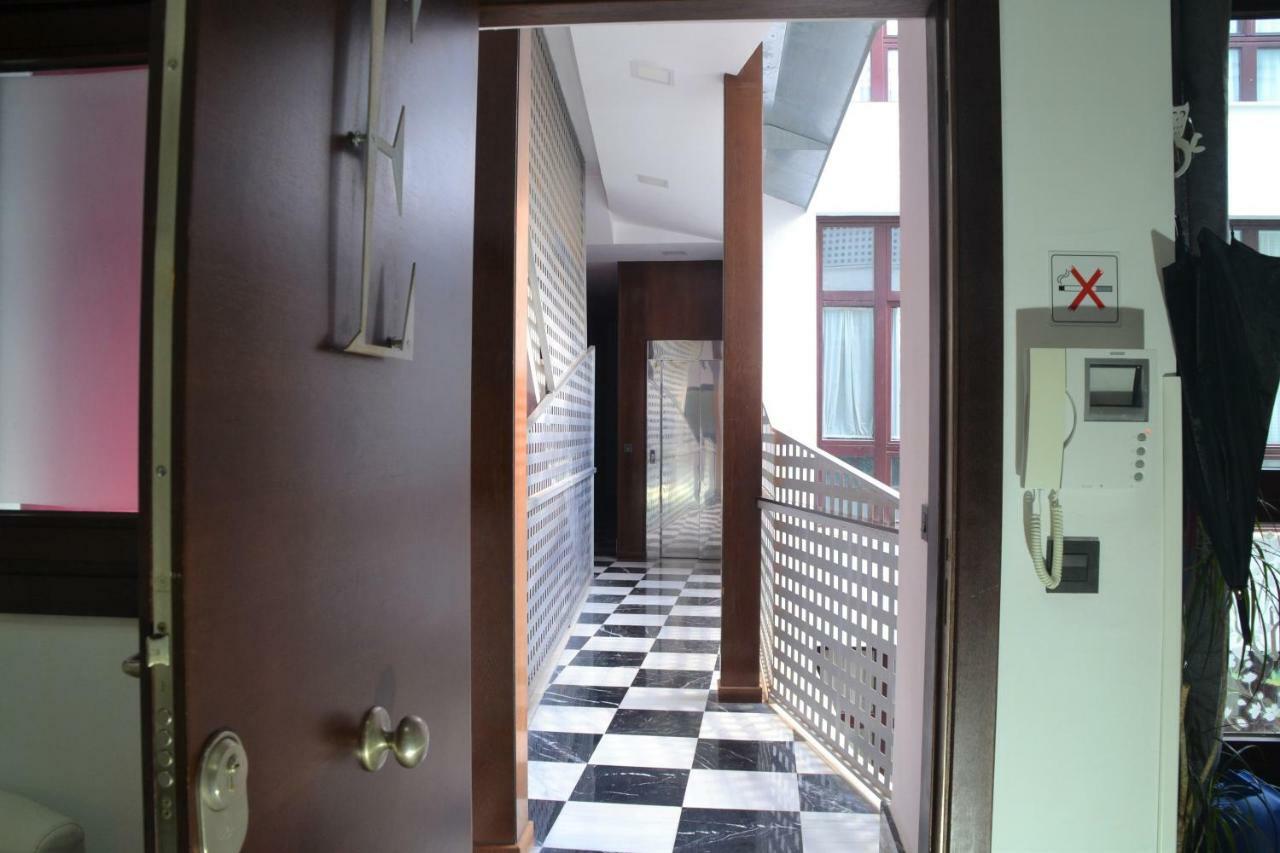Carreteria Pool Apartamentosmalagamanagement ภายนอก รูปภาพ